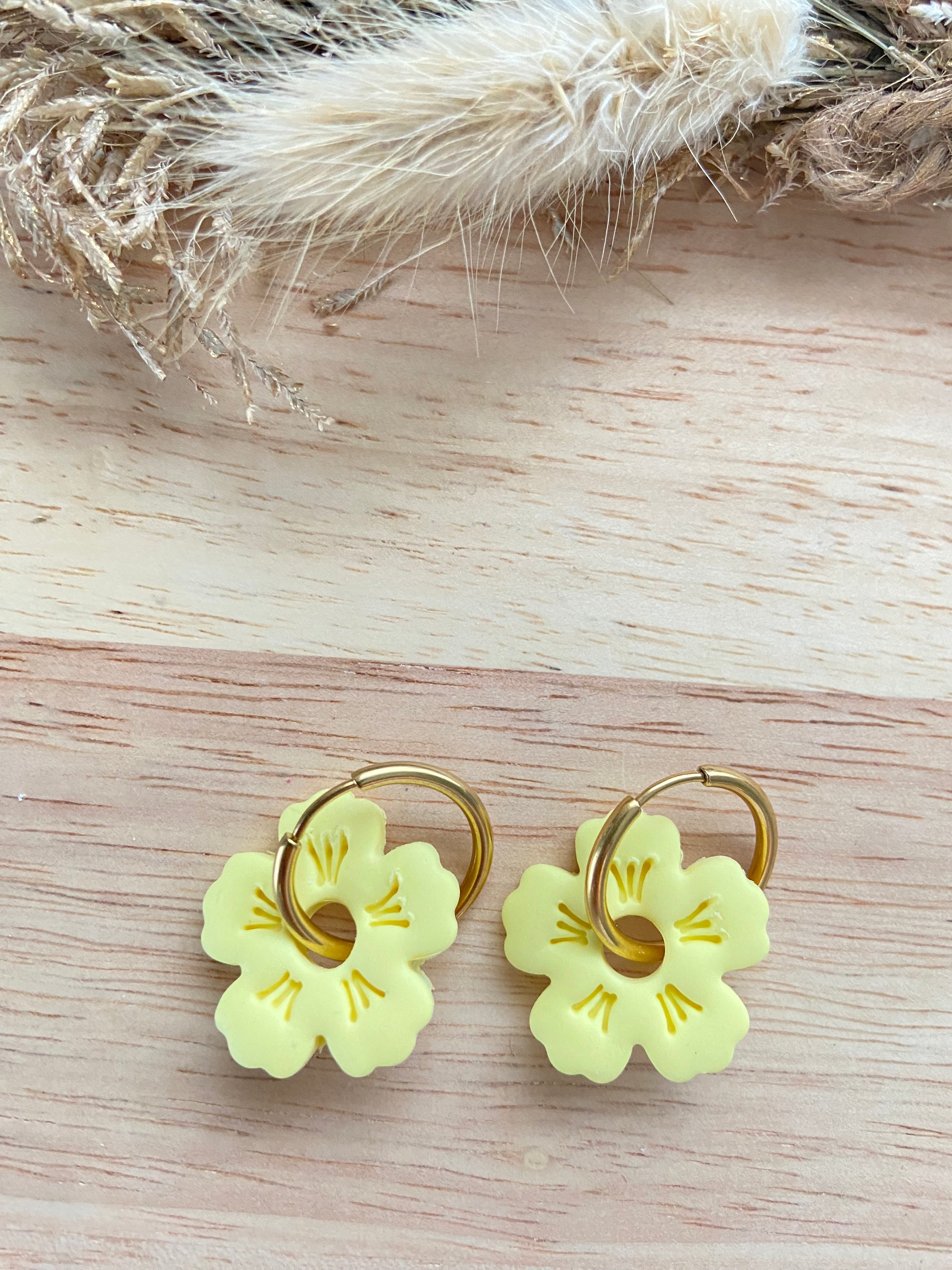 Fleurs Hibiscus 25 mm - plusieurs couleurs disponibles